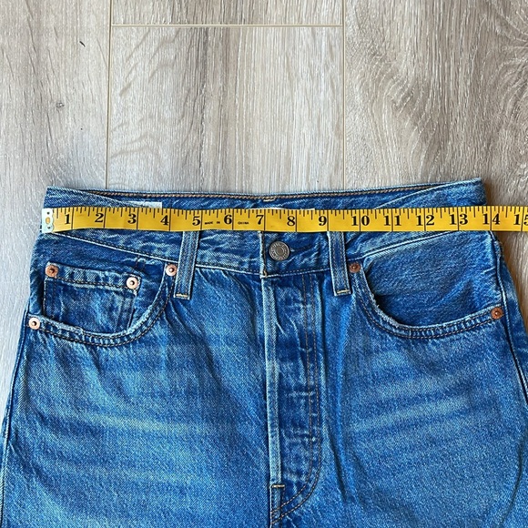 Levi’s Ribcage Straight size 27/27 - Picture 5 of 6